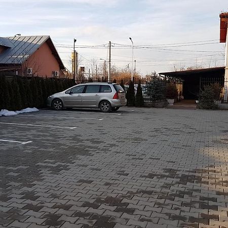 Hotel Viva 普洛耶什蒂 外观 照片